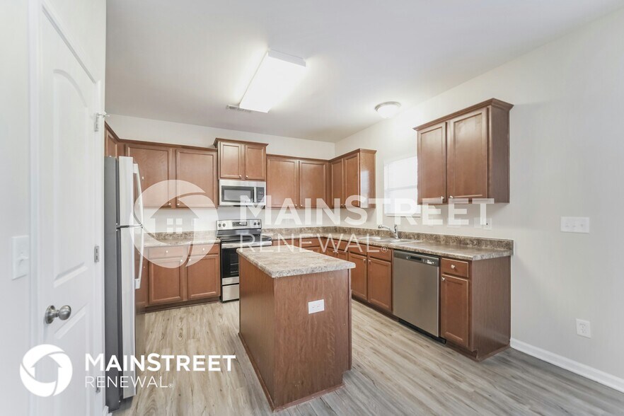 Building Photo - 11123 Silver Glen Ln