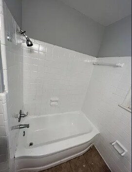 Building Photo - 128 W Northside Dr