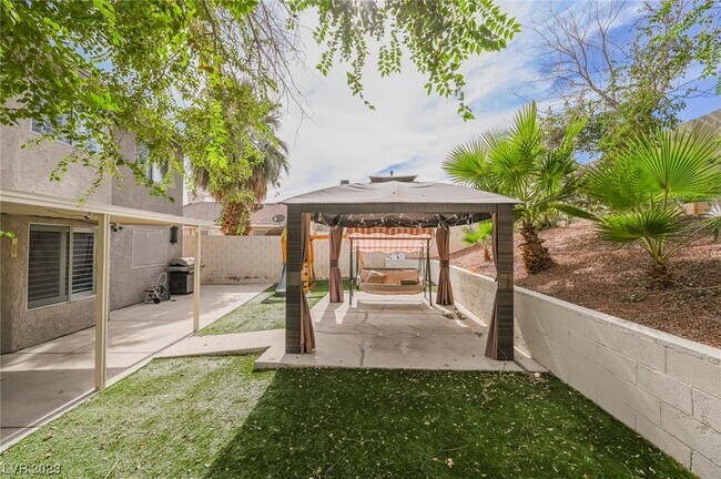 Building Photo - 109 Elegante Way