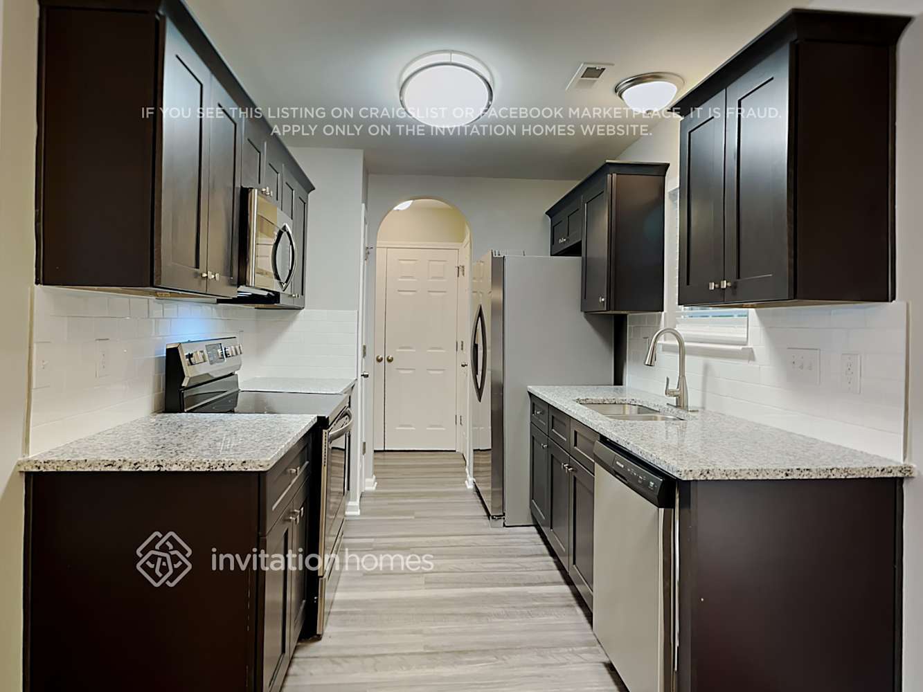 Building Photo - 277 Mission Tripp St