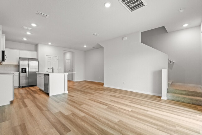 Building Photo - 12869 SW Forli Wy