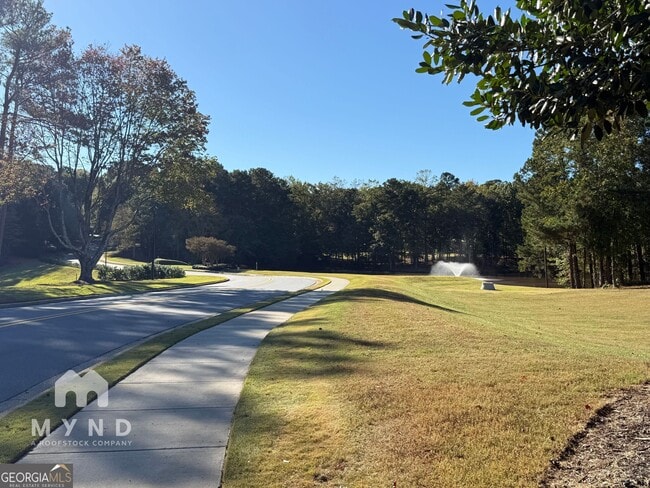 Building Photo - 12515 Magnolia Cir