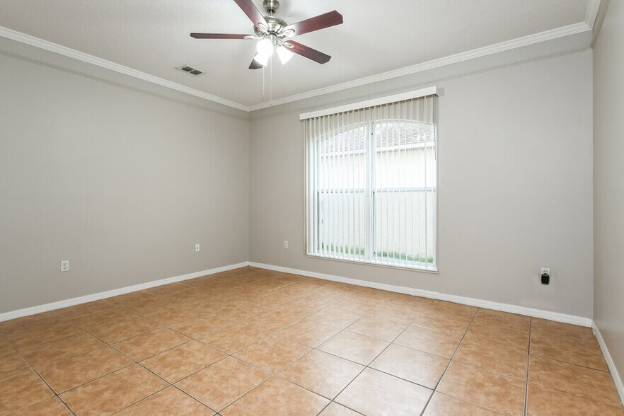 Building Photo - 2716 Port Ct