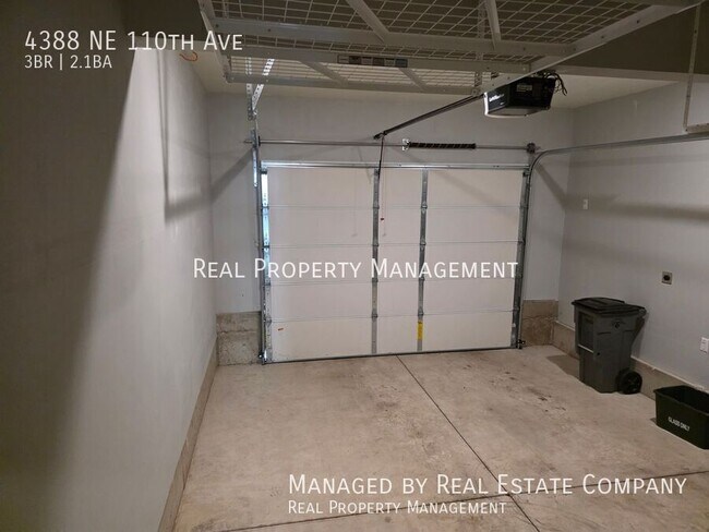 Building Photo - 4388 NE 110th Ave