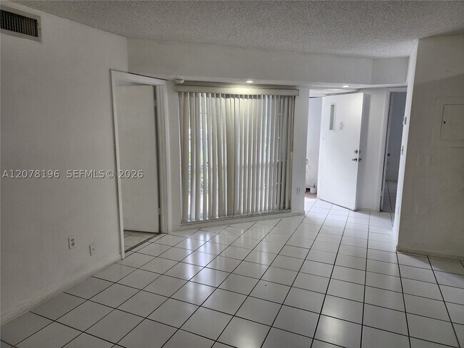 Building Photo - 15615 SW 74th Cir Dr