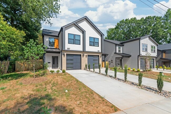 Primary Photo - Bright & Modern New Construction Townhome ...