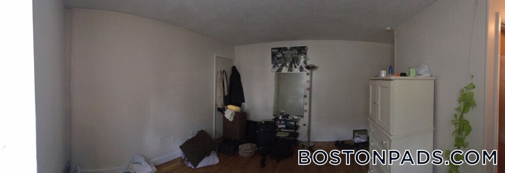 Building Photo - 10 Armington St