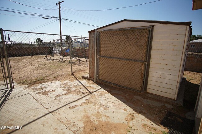 Building Photo - 8300 Mt Everest Dr