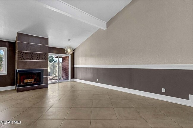 Building Photo - 6622 Dawn Dr