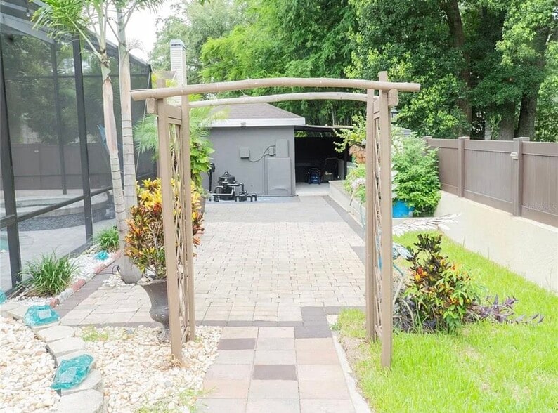Back yard - 1304 Ocoee Apopka Rd
