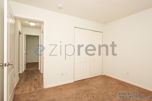 Building Photo - 15307 Bareback Dr