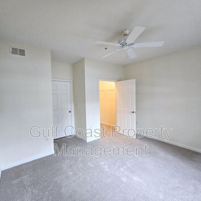 Building Photo - 4802 51st St W