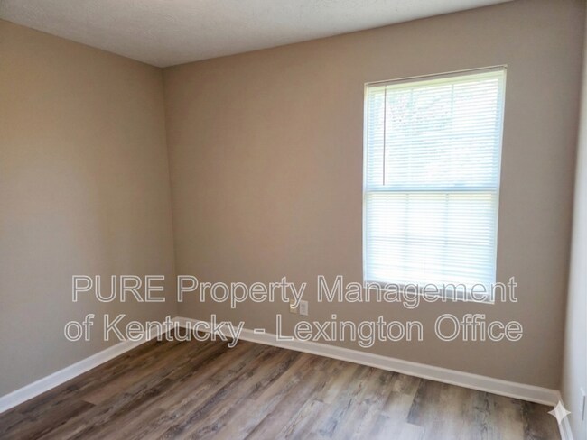 Building Photo - 124 Grinder Ct