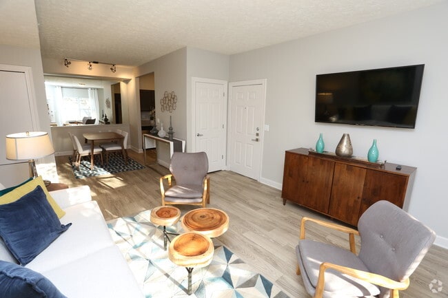 Interior Photo - Aspenwood