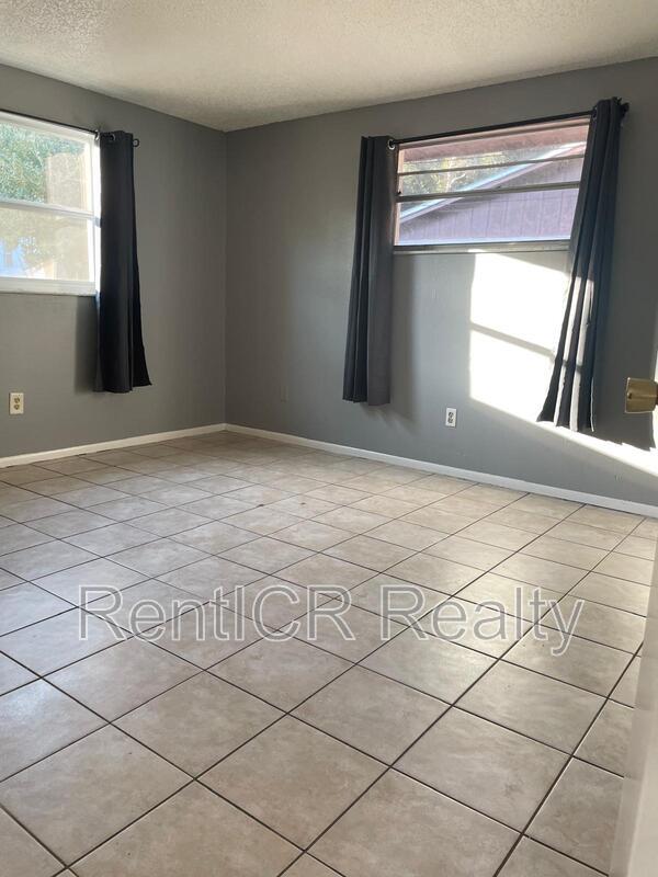 Building Photo - 445 2nd Ave