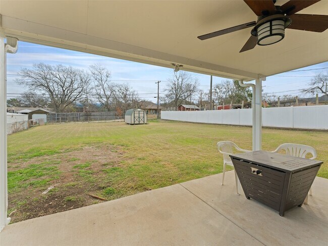 Building Photo - 510 Overlook Dr