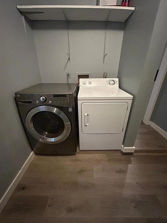 Building Photo - 6902 Colony Park Dr