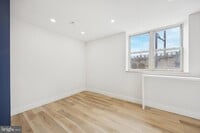 Building Photo - 4522 Baker St