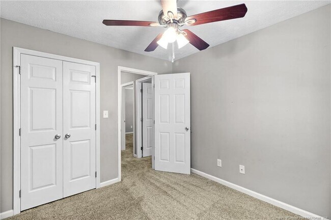 Building Photo - 3294 Florida Dr