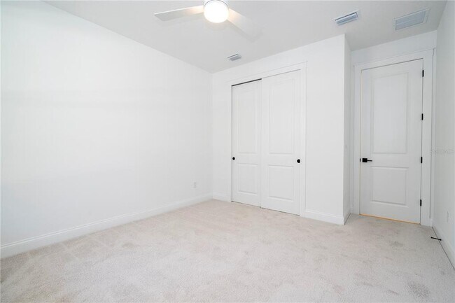 Building Photo - 2180 Forest Cir