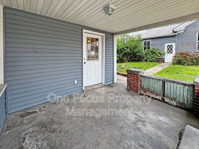 Building Photo - 61 Lower Mulberry St