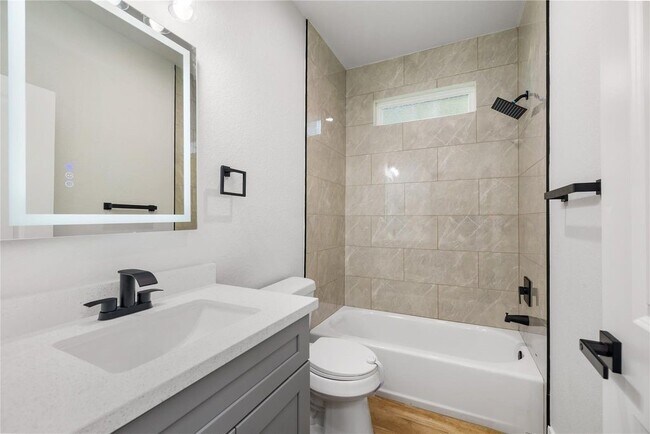 Building Photo - 14203 Sandalfoot St