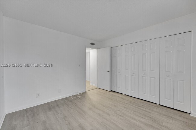 Building Photo - 1200 NW 87th Ave