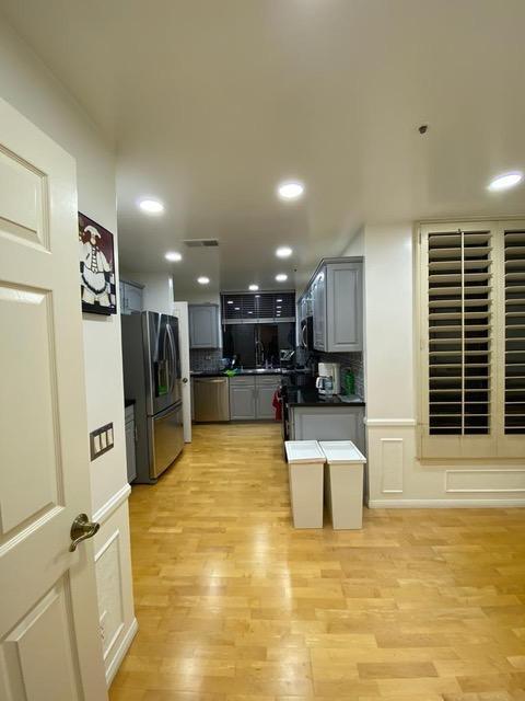 Building Photo - 5805 Friars Rd