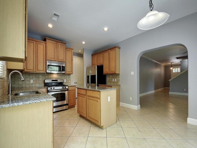 Building Photo - 6016 Wilcott Ct