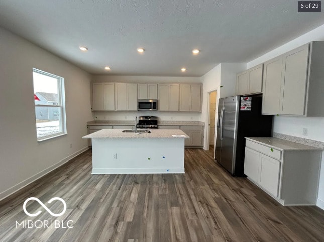Building Photo - 3602 Essex Dr