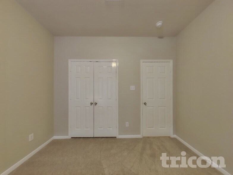 Building Photo - 6619 Lindale Manor Ct