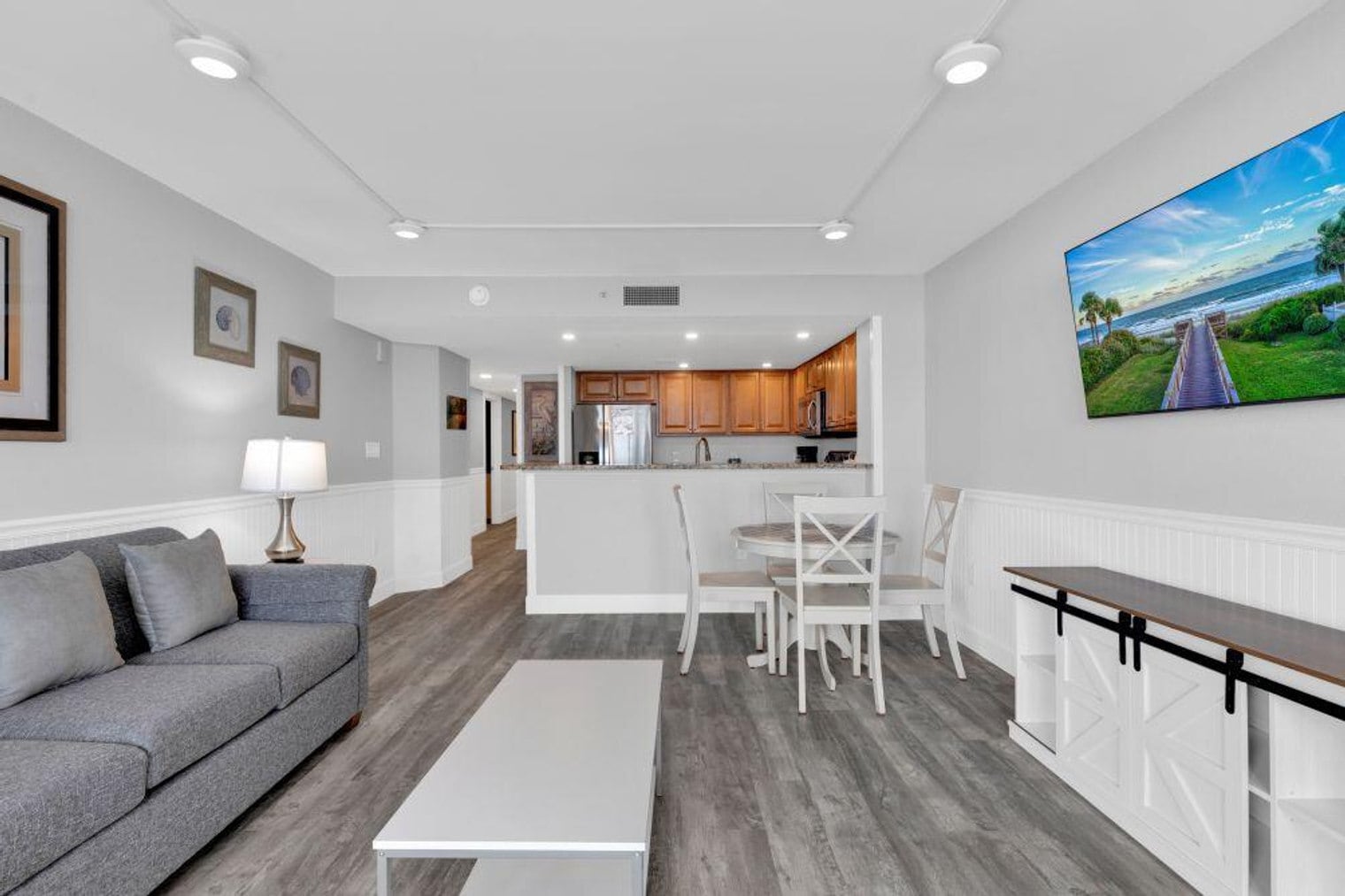 Building Photo - 1700 N Ocean Blvd