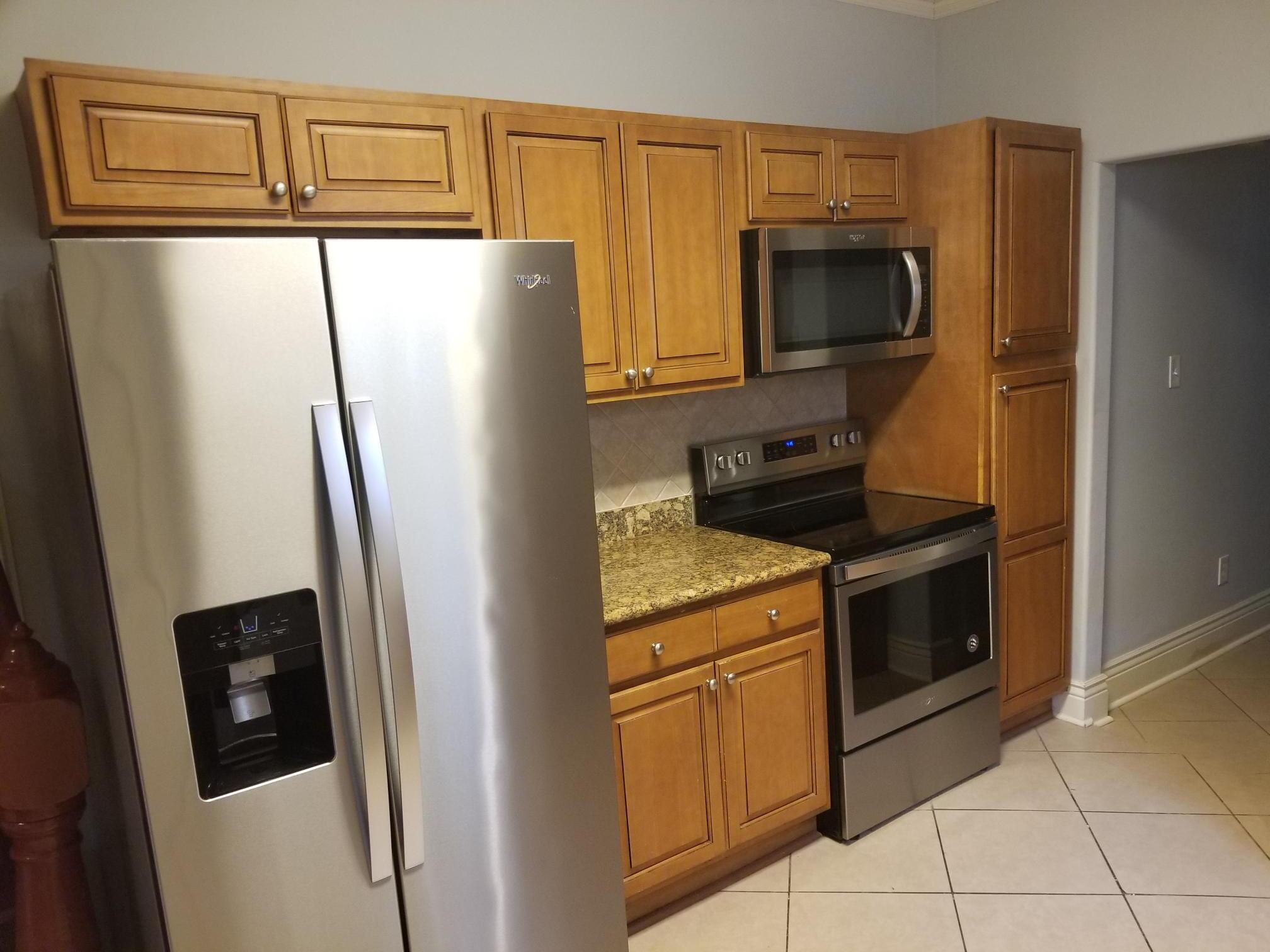 Kitchen - 1023 General Taylor