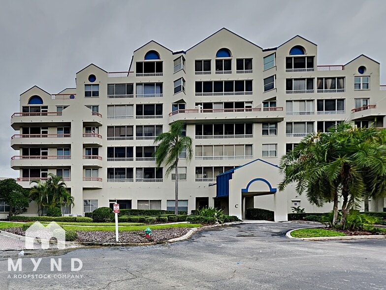 Primary Photo - 2333 Feather Sound Dr