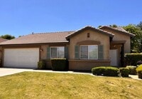 Building Photo - Charming Home For Rent Available Now