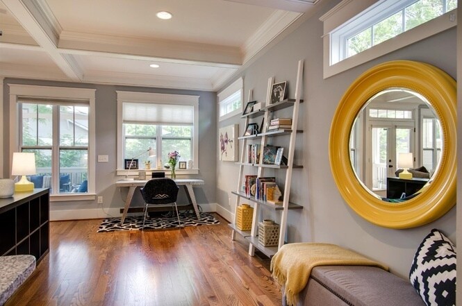 Living Room - 925 S Douglas Ave