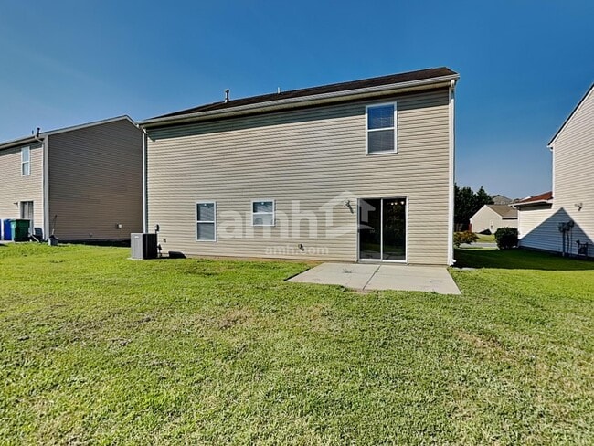 Building Photo - 5118 Valcourt Rd