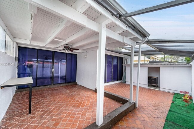Building Photo - 1220 SW 131st Pl Cir W