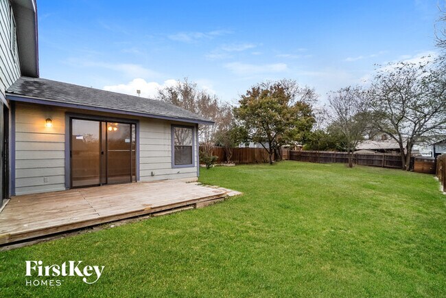 Building Photo - 7915 Millers Trail