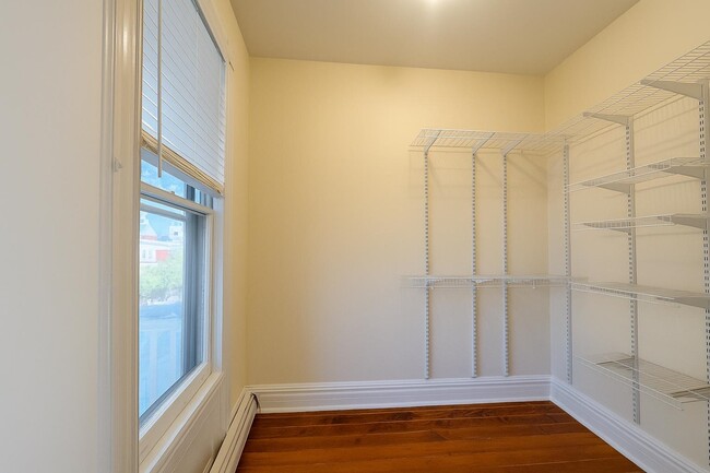 Building Photo - 41 Lincoln St