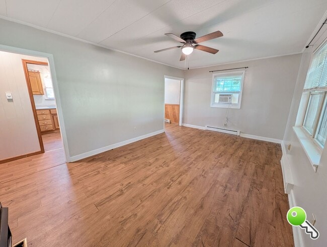 Building Photo - Charming 3BR Home with Covered Parking & Fenced Yard