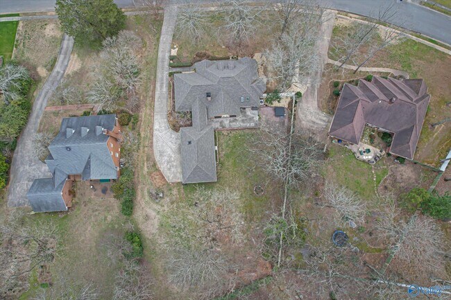 Building Photo - 4818 SE Cv Crk Dr