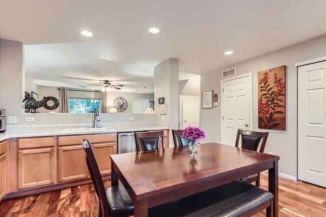 Building Photo - Updated 4-Bedroom with Serene Outdoor Spac...