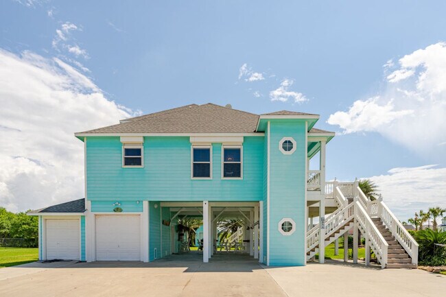 Building Photo - 814 Helen Blvd