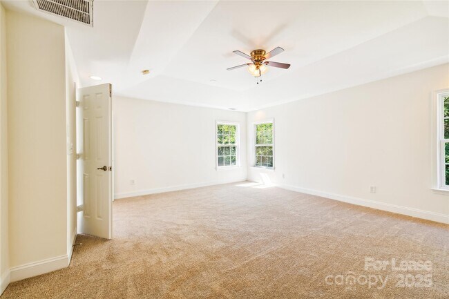 Building Photo - 15614 Normans Landing Dr