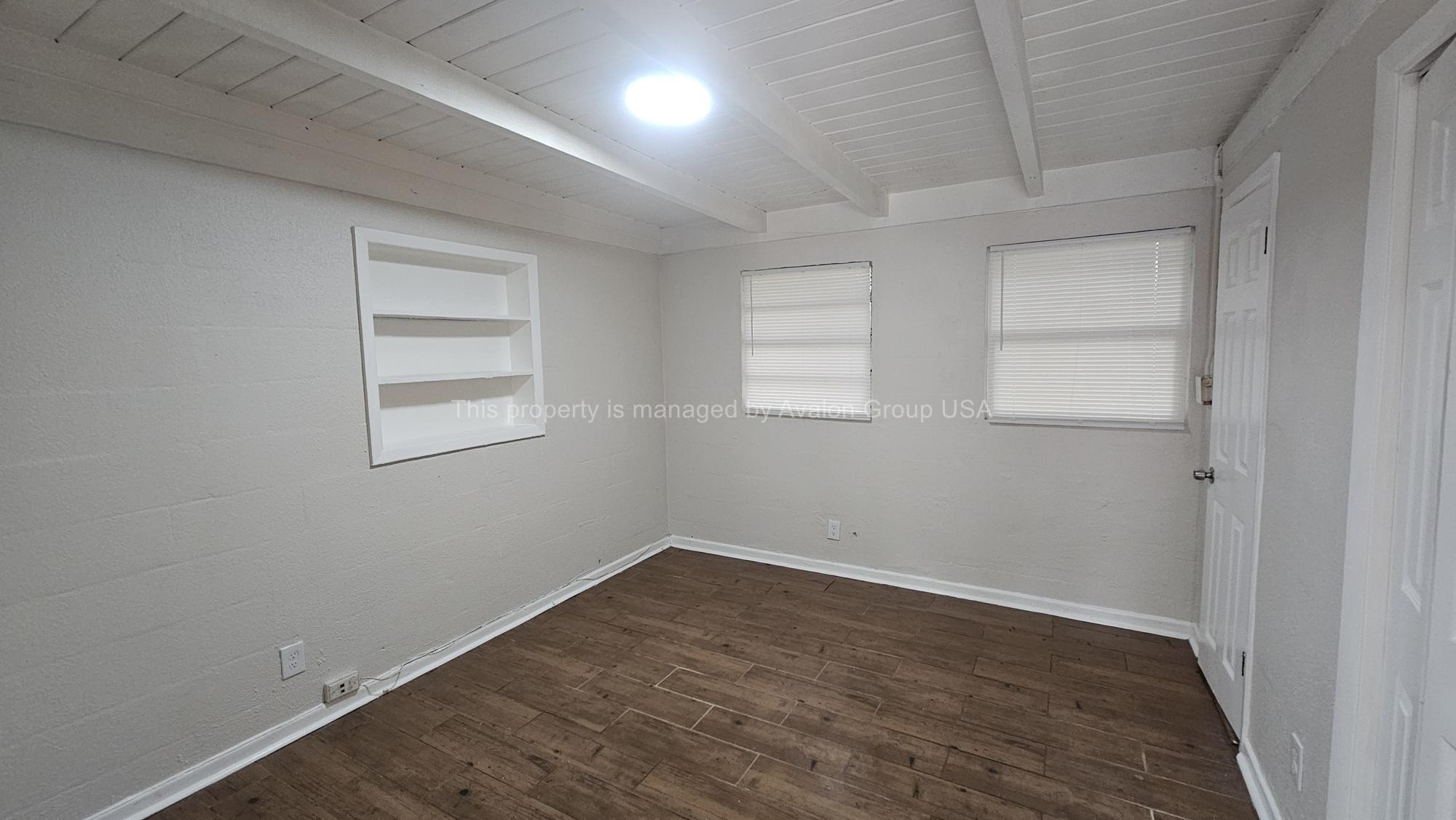 Building Photo - 1625 West Rd