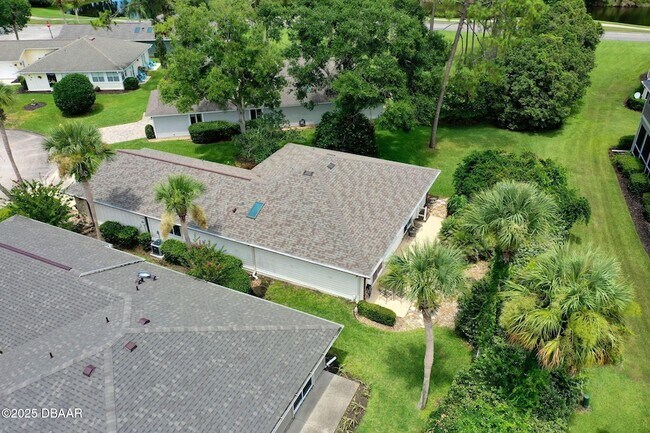 Building Photo - 4 Jasmine Run