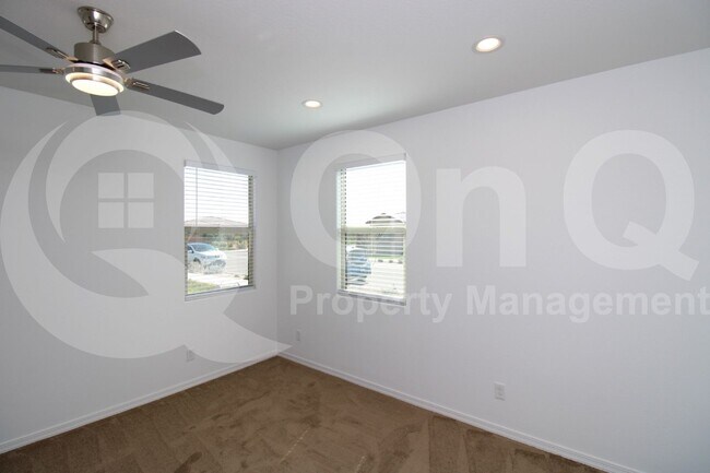 Building Photo - 23020 E Calle Luna