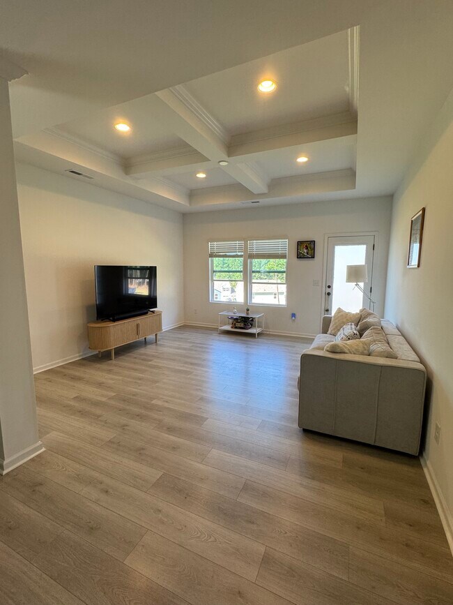 Building Photo - 24043 Sailfish Dr