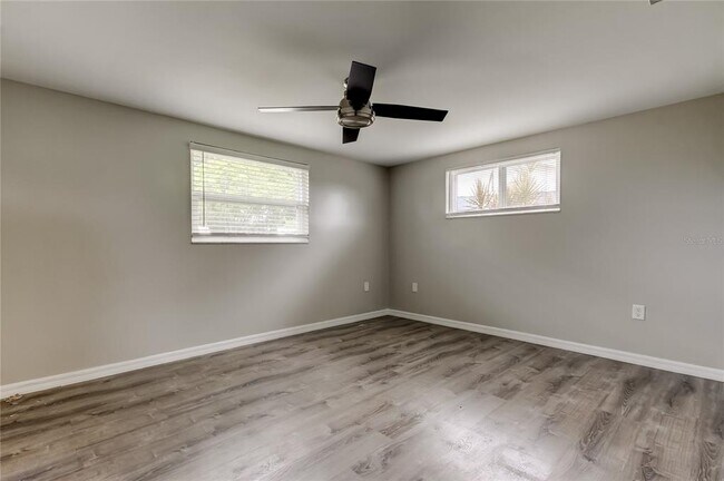 Building Photo - 7244 Amber Dr